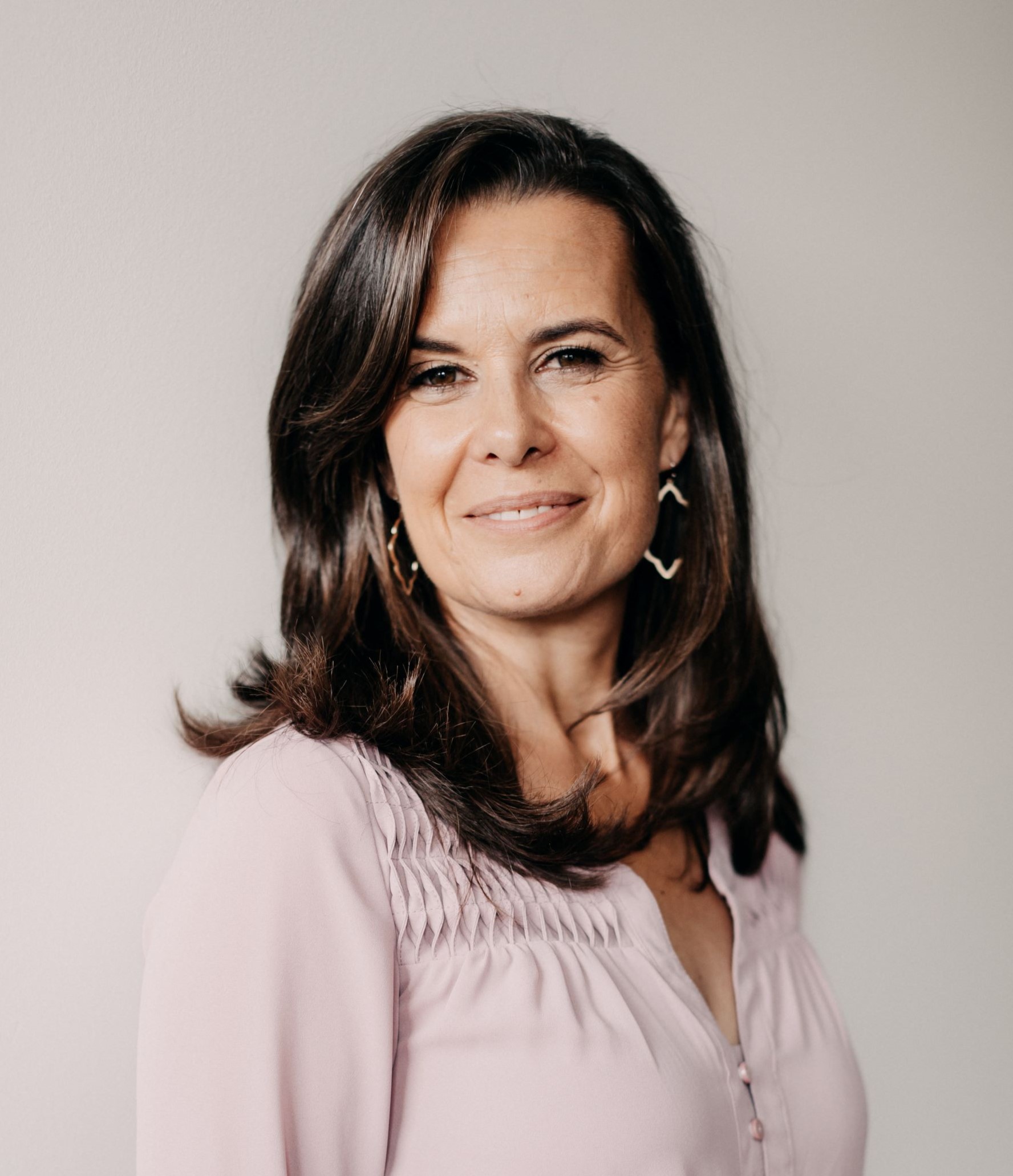 Michelle Konson headshot